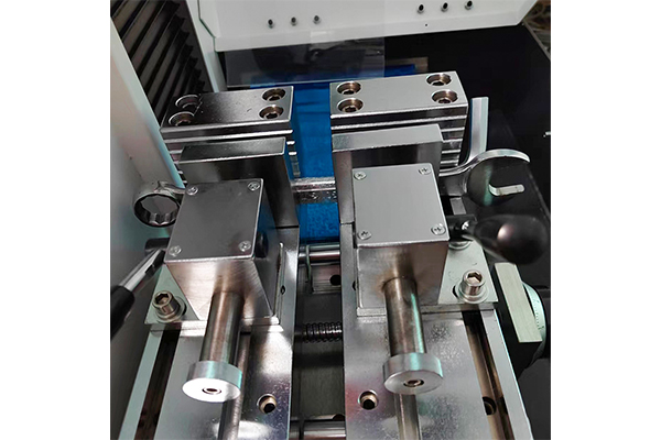 Large Intelligent Automatic Metallographic Cutting Machine