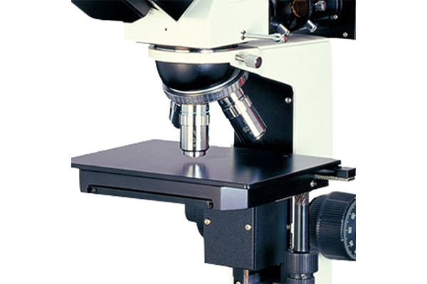 Upright Metallographic Microscope